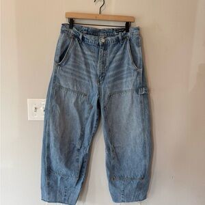 Relaxed Fit/barrel style Light Blue Jeans